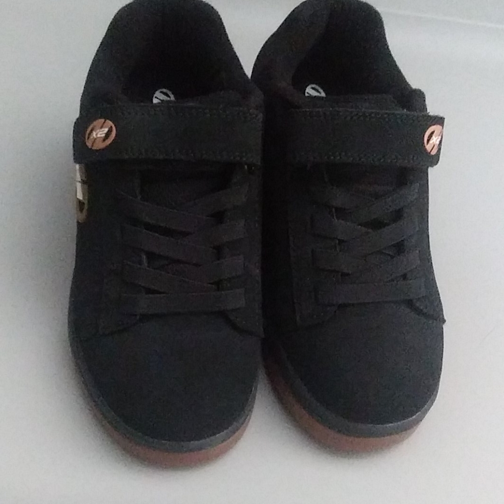 Heelys  ×2